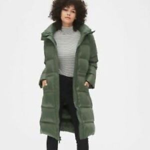 NWOT Army Green Gap Knee-Length Puffer XS